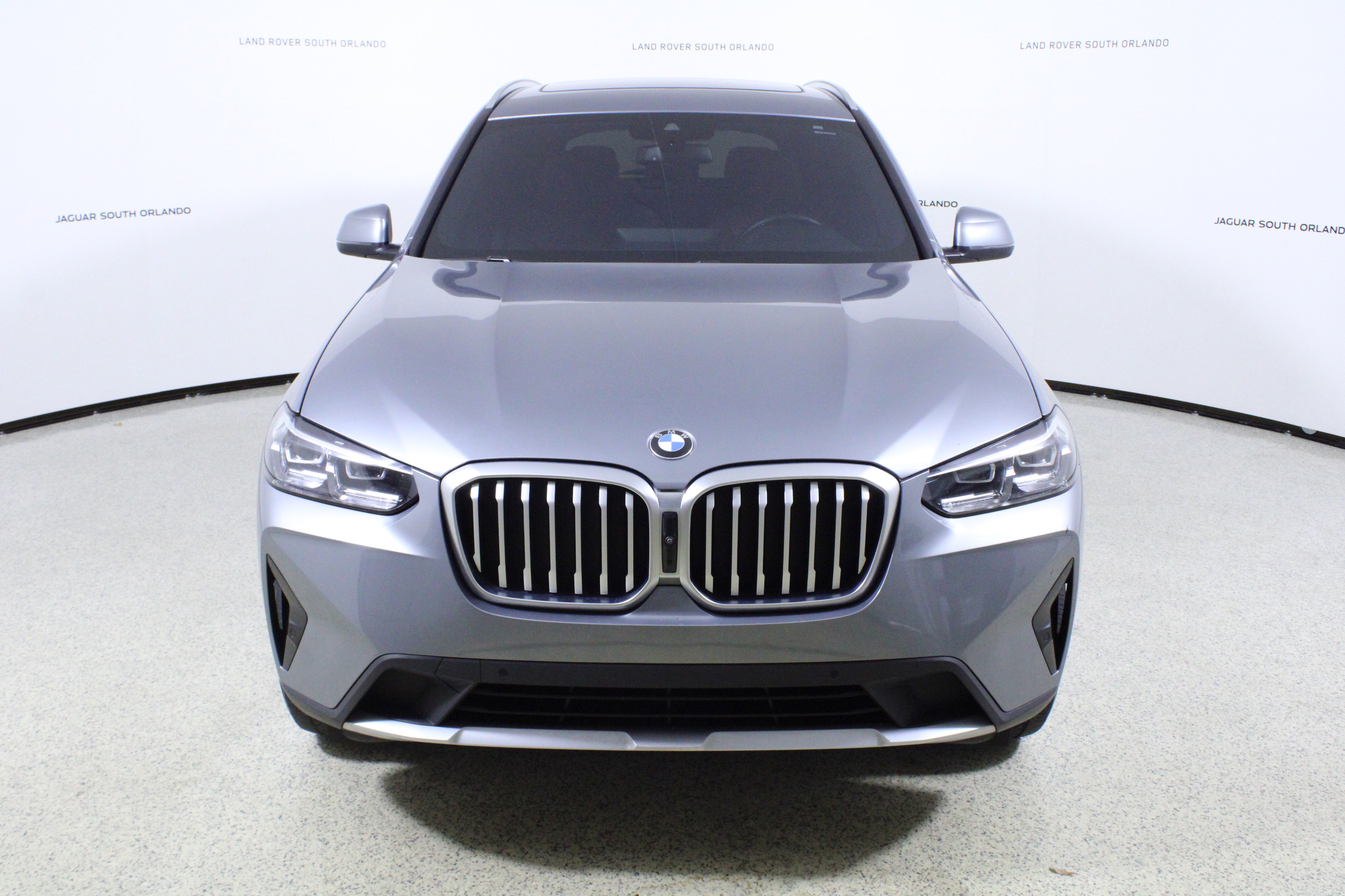 Used 2023 BMW X3 xDrive30i image 2