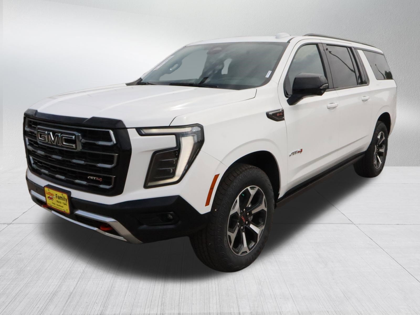 New 2026 GMC Yukon XL AT4 w/ AT4 Premium Plus Package AWD/4WD image 3