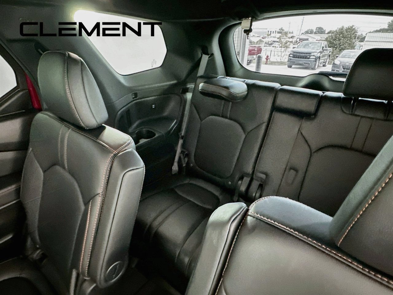 Used 2025 Honda Pilot TrailSport image 33