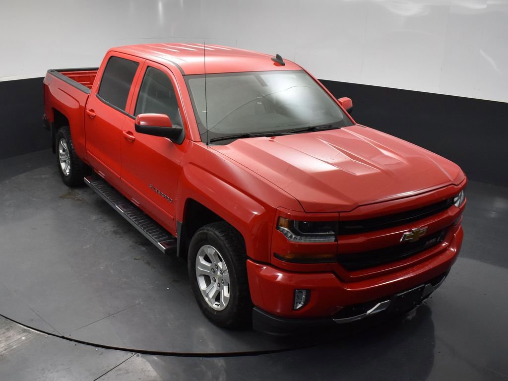 Used 2018 Chevrolet Silverado 1500 LT w/ All Star Edition AWD/4WD image 32