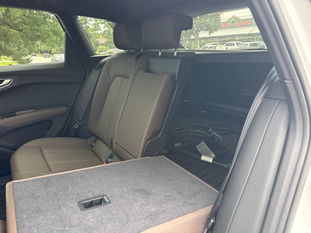 Used 2023 Audi Q4 e-tron Premium w/ Convenience Package RWD image 23