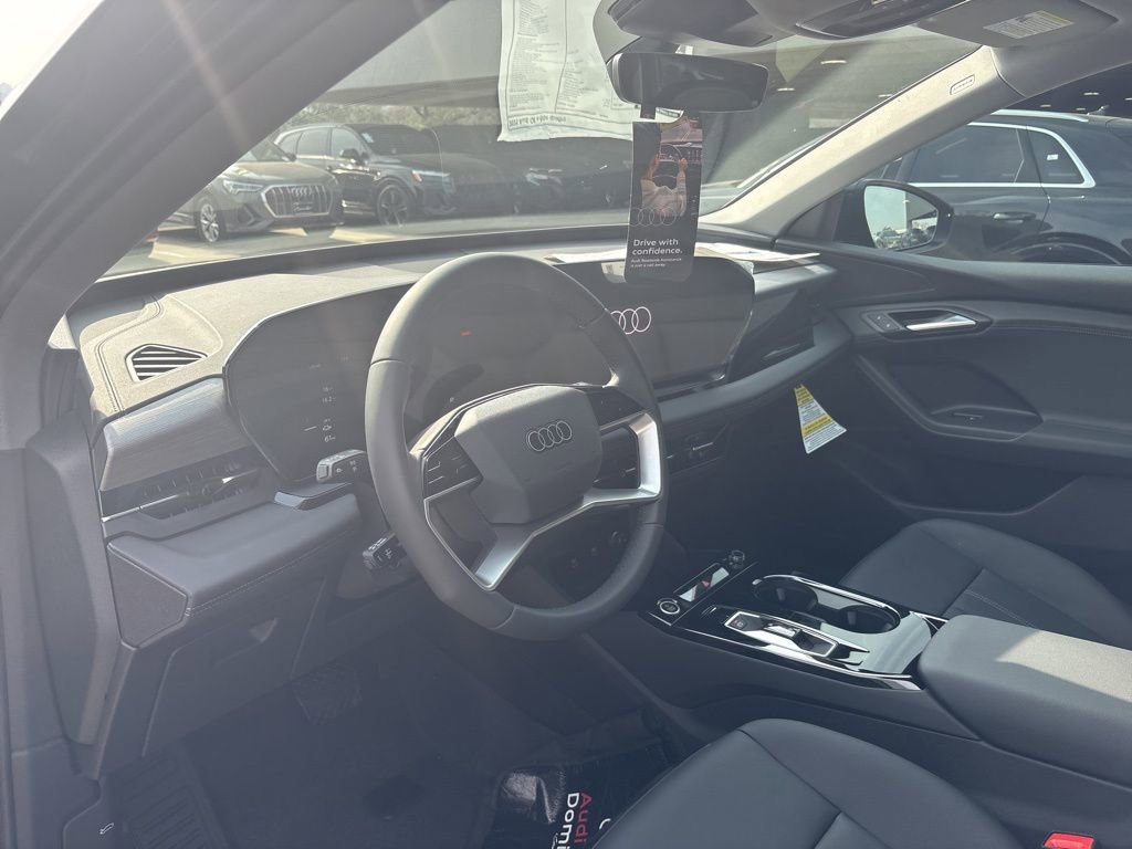 New 2025 Audi Q6 e-tron Premium image 12