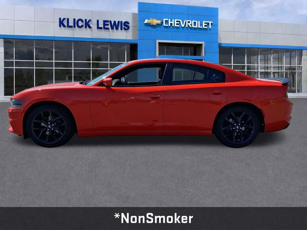 Used 2020 Dodge Charger SXT w/ Leather Interior Group image 4