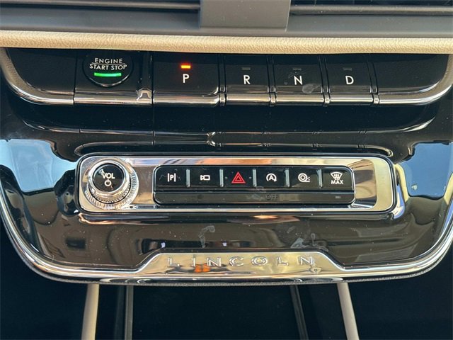 New 2026 Lincoln Corsair Premiere image 21