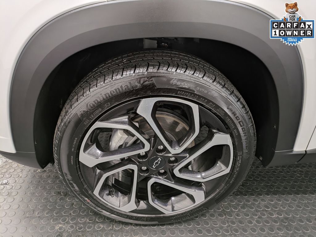 Used 2025 Chevrolet Trax RS w/ Driver Confidence Package image 7