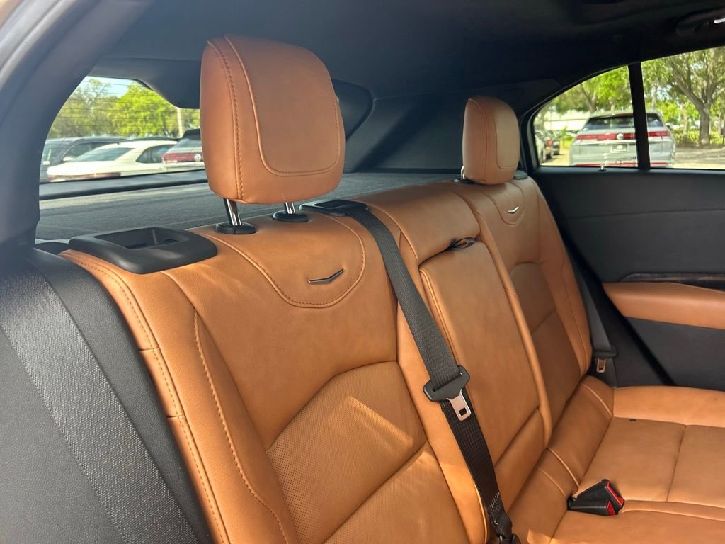 Used 2023 Cadillac XT4 Sport FWD image 55