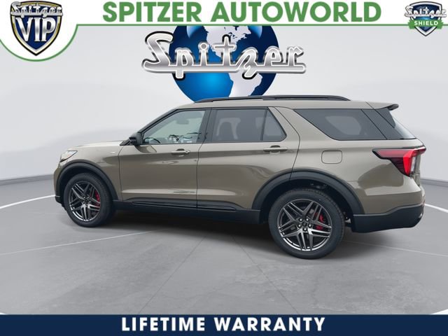 New 2026 Ford Explorer ST-Line w/ ST-Line Street Pack image 7