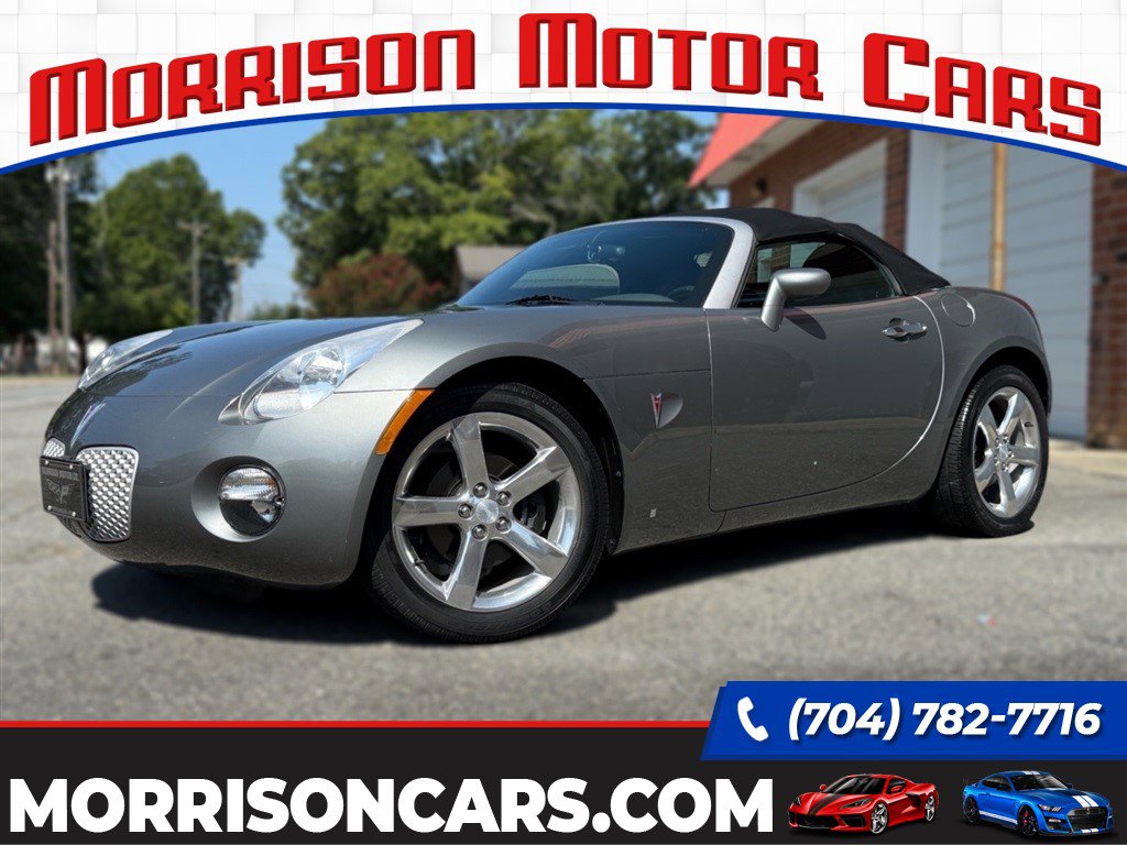 Used 2007 Pontiac Solstice Convertible w/ Premium Package image 1