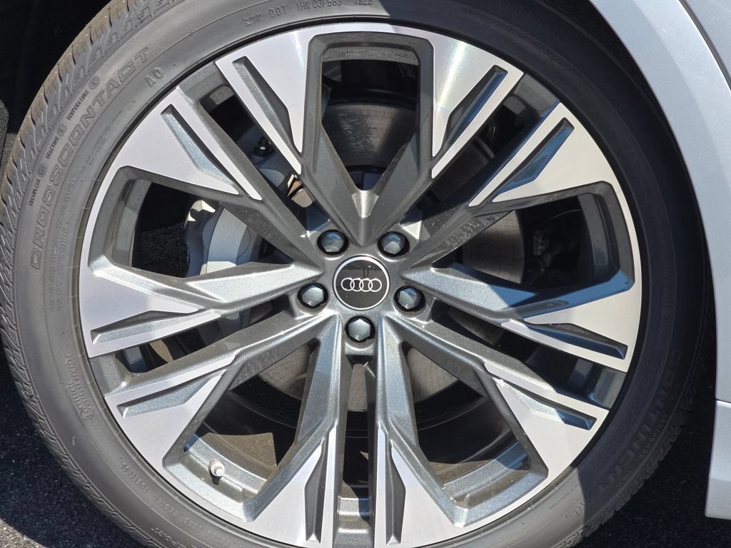 New 2026 Audi Q8 Prestige AWD/4WD image 10