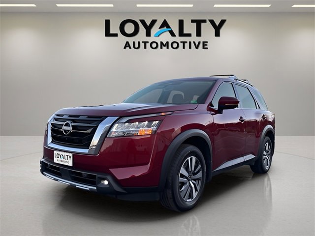 Used 2023 Nissan Pathfinder SL