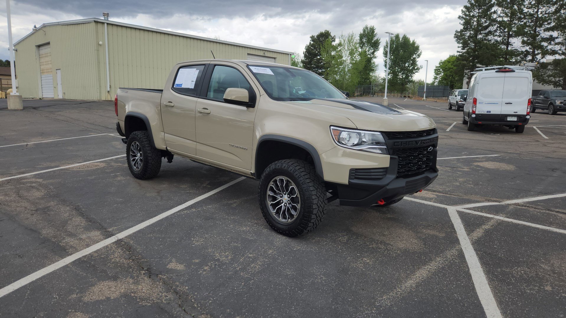 Used 2022 Chevrolet Colorado ZR2 AWD/4WD image 19