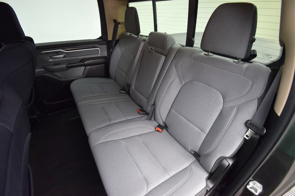 Used 2020 RAM 1500 Big Horn AWD/4WD image 21