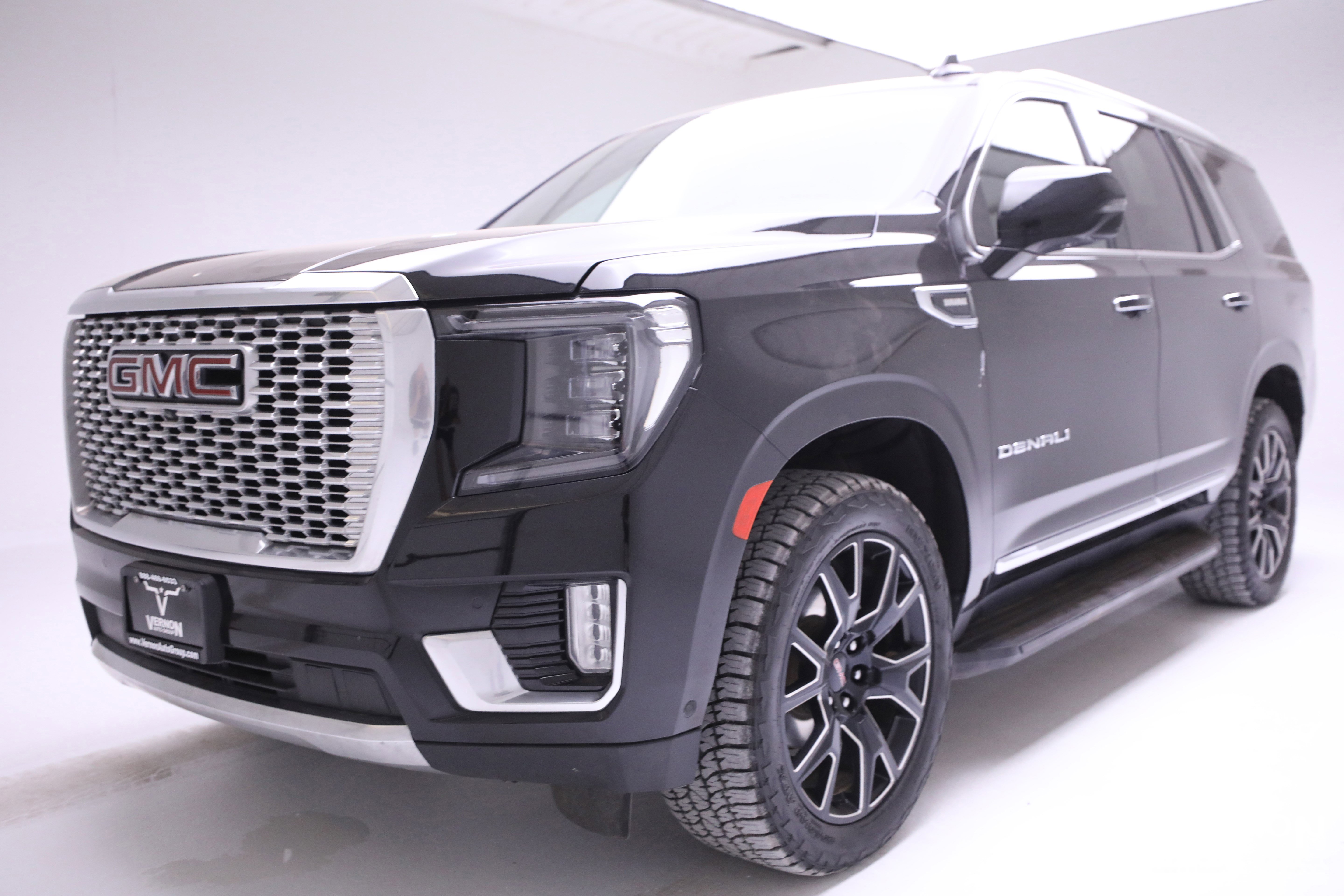 Used 2024 GMC Yukon Denali w/ Advanced Technology Package