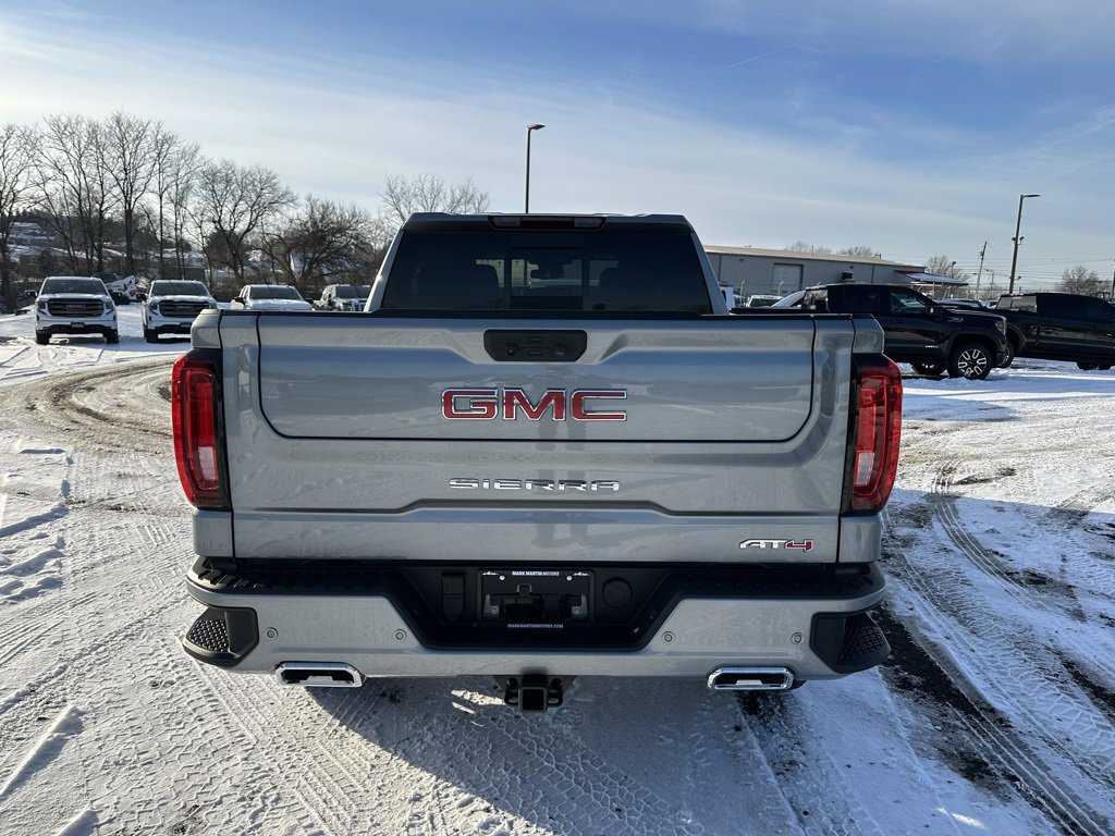 Used 2025 GMC Sierra 1500 AT4 w/ AT4 Premium Package image 6
