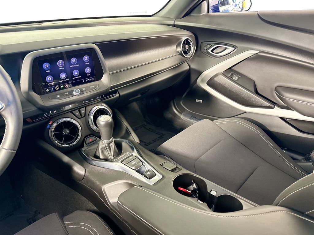 Used 2019 Chevrolet Camaro LT w/ RS Package image 23