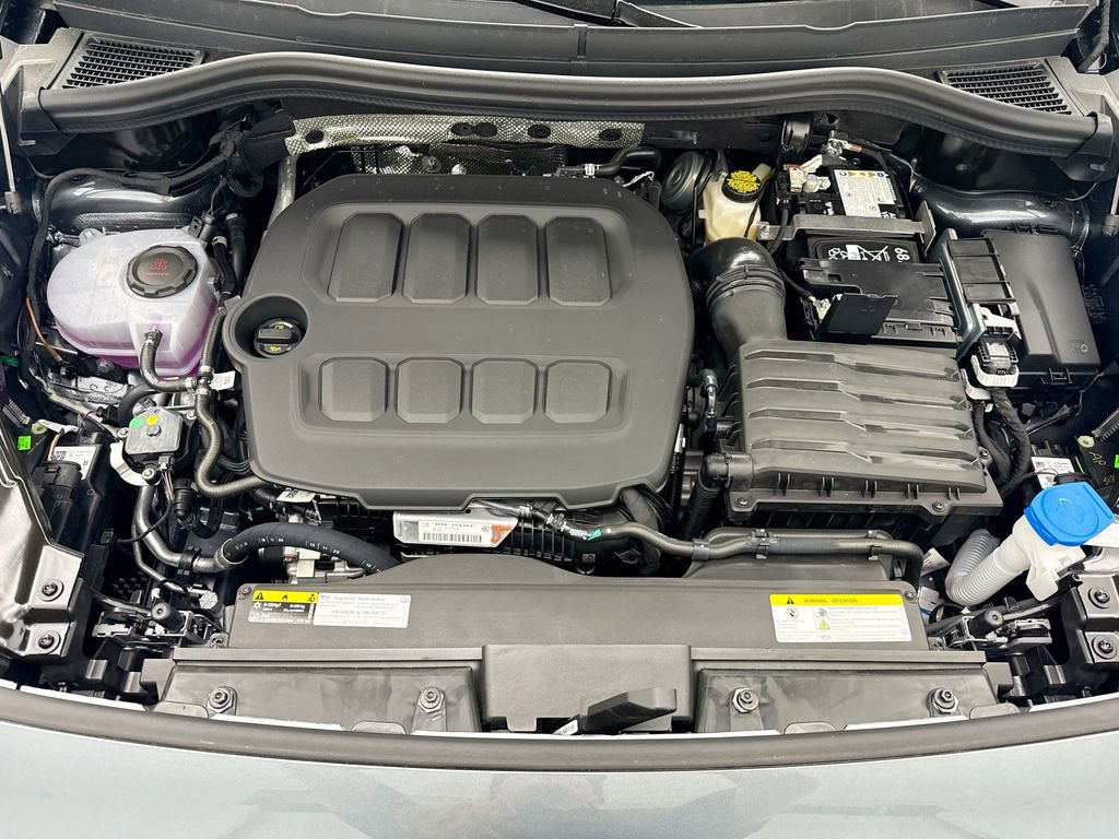 New 2026 Volkswagen Tiguan SE R-Line image 27