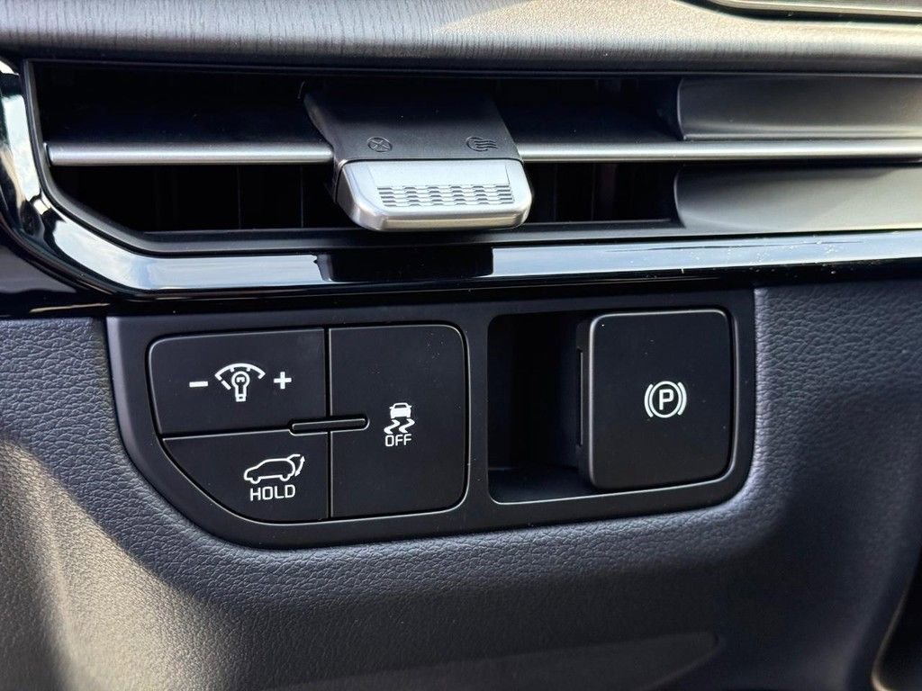 New 2026 Kia Sportage X-Line image 18