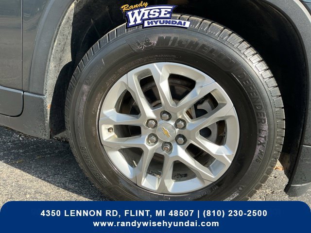 Used 2019 Chevrolet Traverse LT FWD image 6