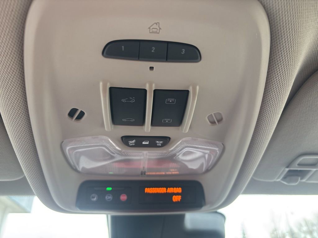 Certified 2022 Buick Encore GX Essence w/ Experience Buick Package image 29