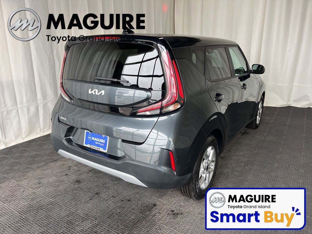 Used 2023 Kia Soul LX w/ LX Technology Package FWD image 34