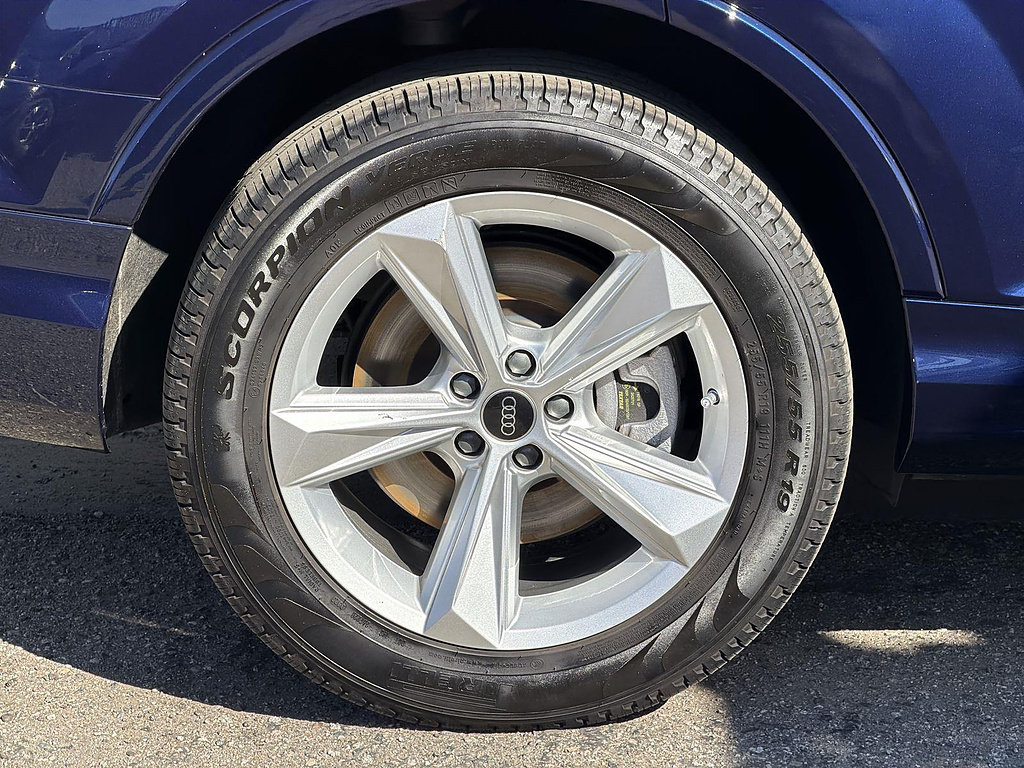 Used 2024 Audi Q7 2.0T Premium Plus AWD/4WD image 33