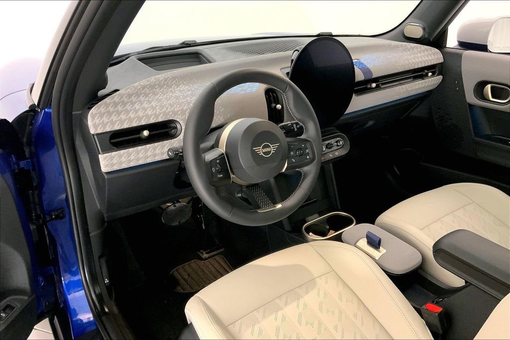 Used 2025 MINI Cooper S image 21