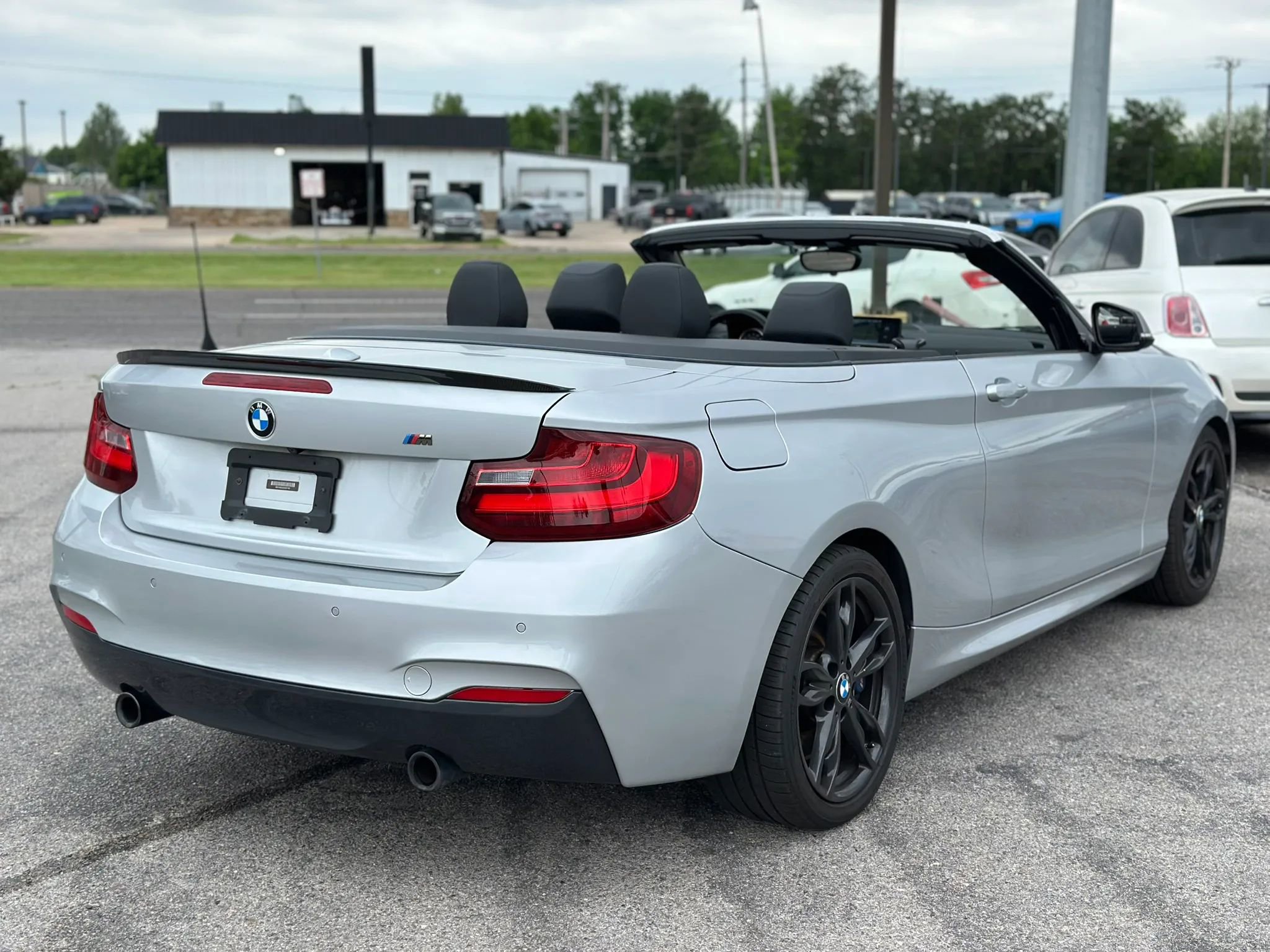 Used 2016 BMW M235i xDrive Convertible AWD/4WD image 10