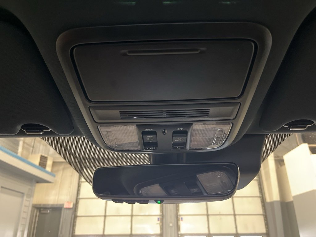 Used 2022 Honda Passport TrailSport image 25