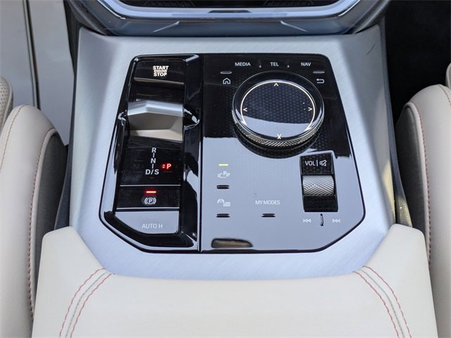 Used 2025 BMW X3 xDrive30i w/ M Sport Package image 16