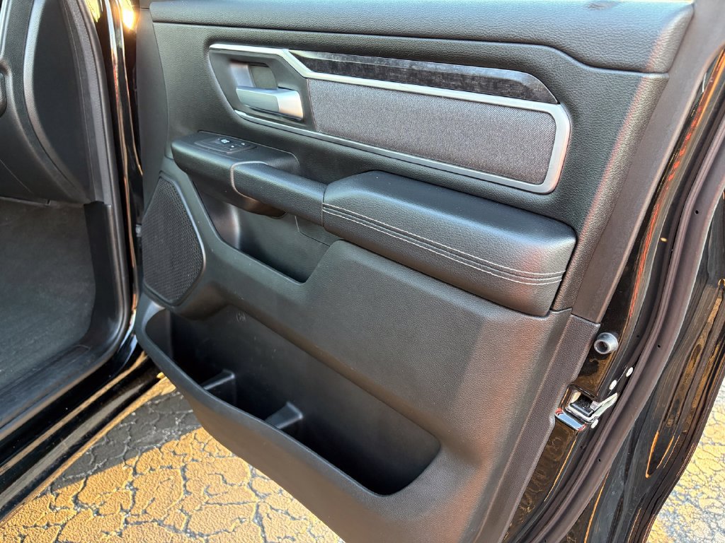 Used 2023 RAM 1500 Big Horn AWD/4WD image 11