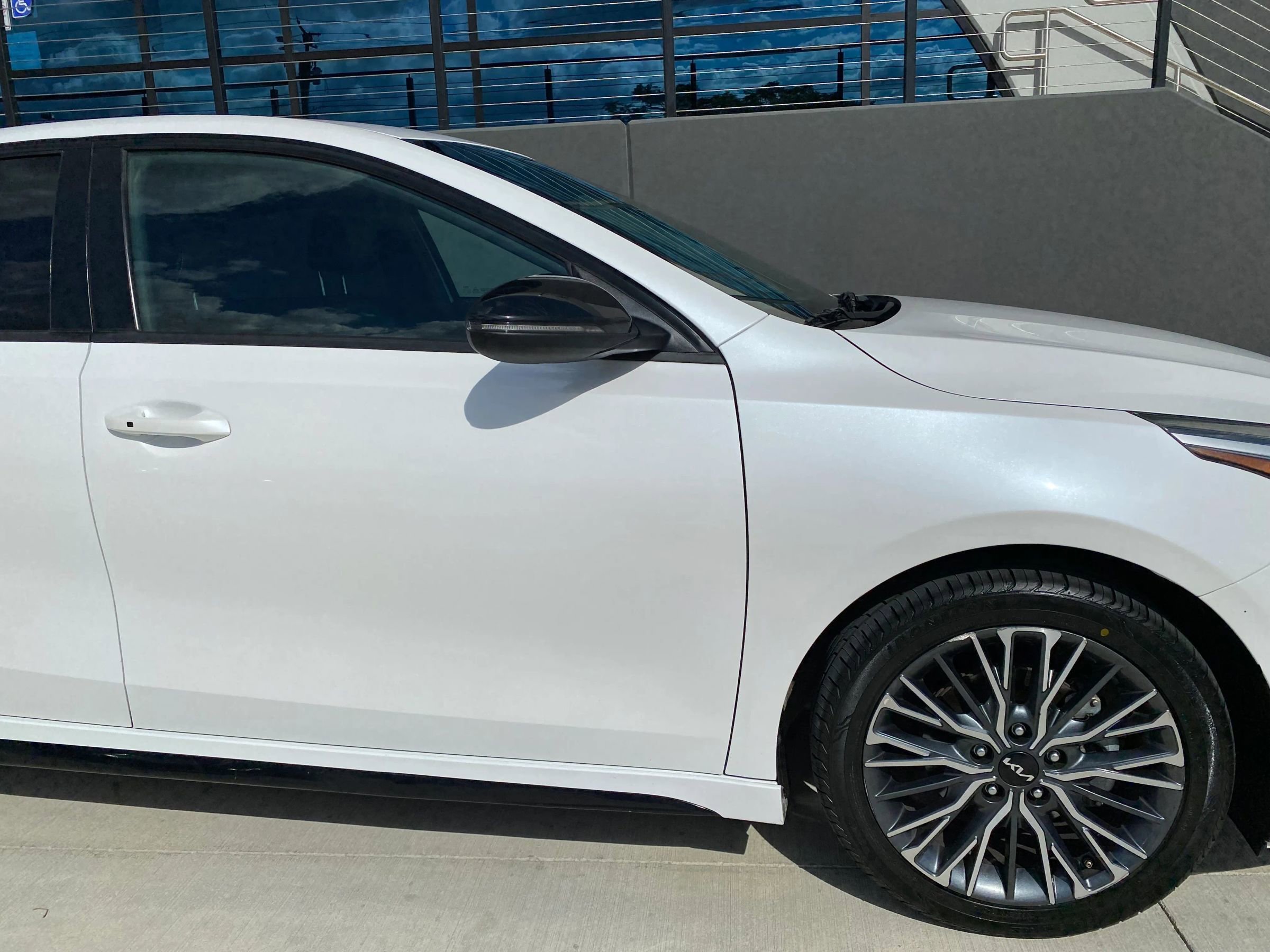 Used 2023 Kia Forte GT-Line w/ GT-Line Technology Package image 18