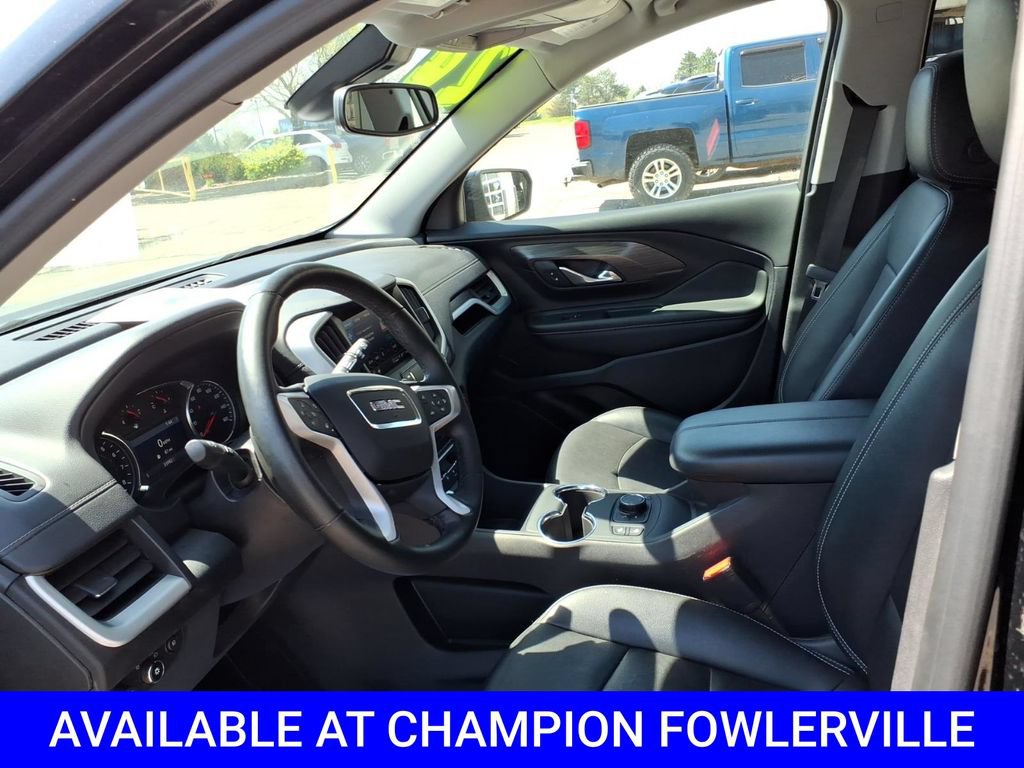 Used 2024 GMC Terrain SLT AWD/4WD image 14