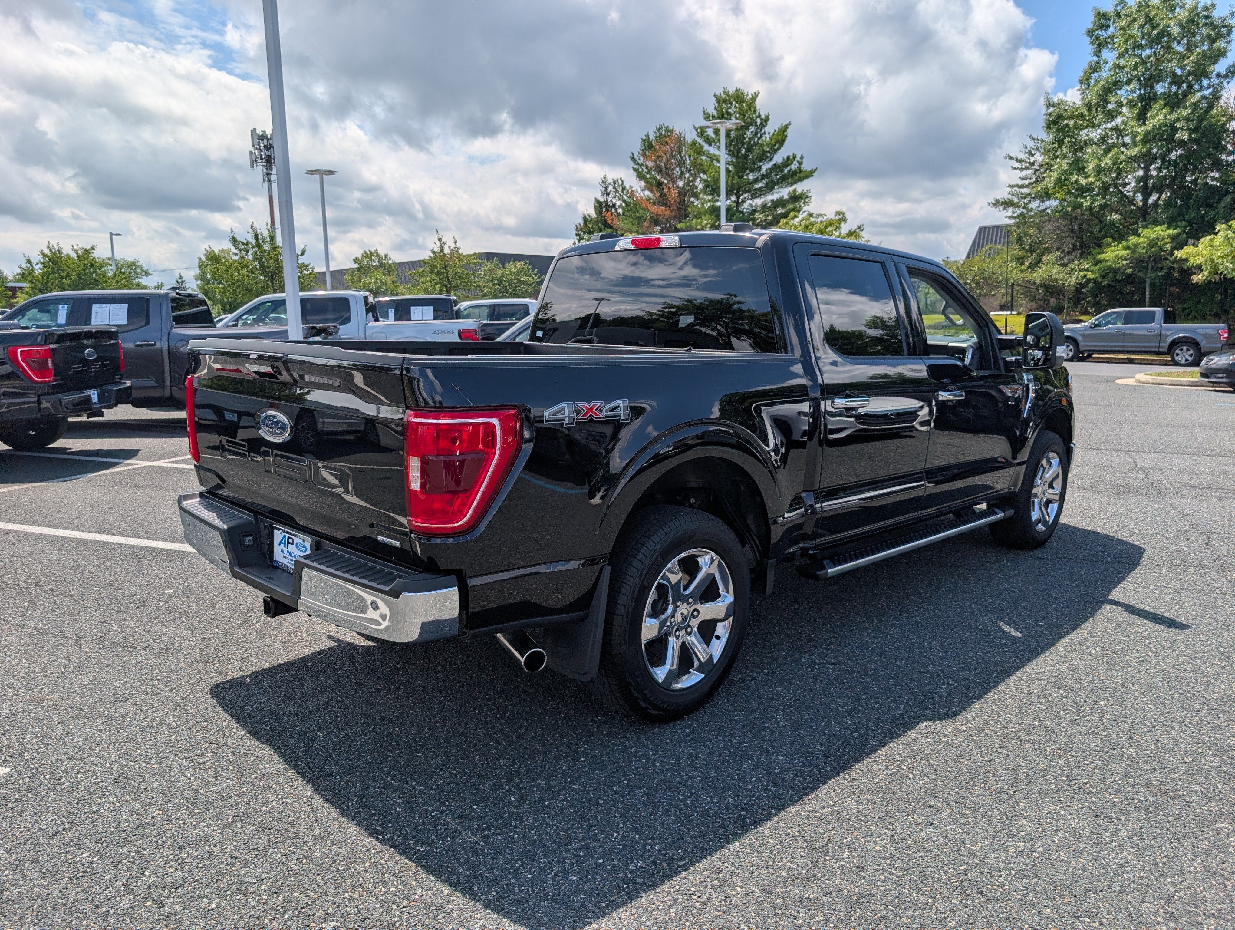 Certified 2022 Ford F150 XLT w/ Equipment Group 302A High AWD/4WD image 3