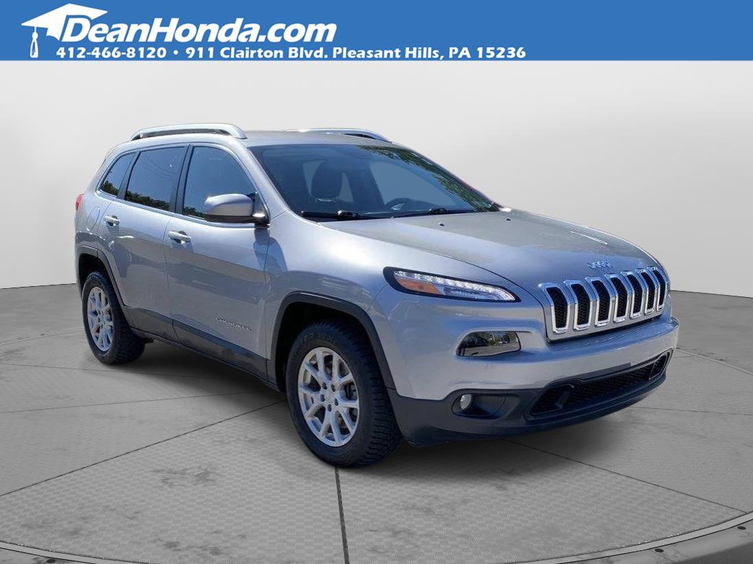 Used 2017 Jeep Cherokee Latitude w/ Cold Weather Group