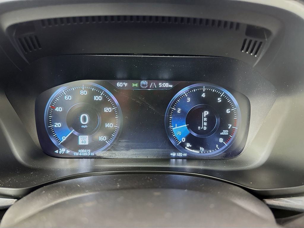Used 2018 Volvo XC60 T5 Inscription w/ Convenience Package AWD/4WD image 14