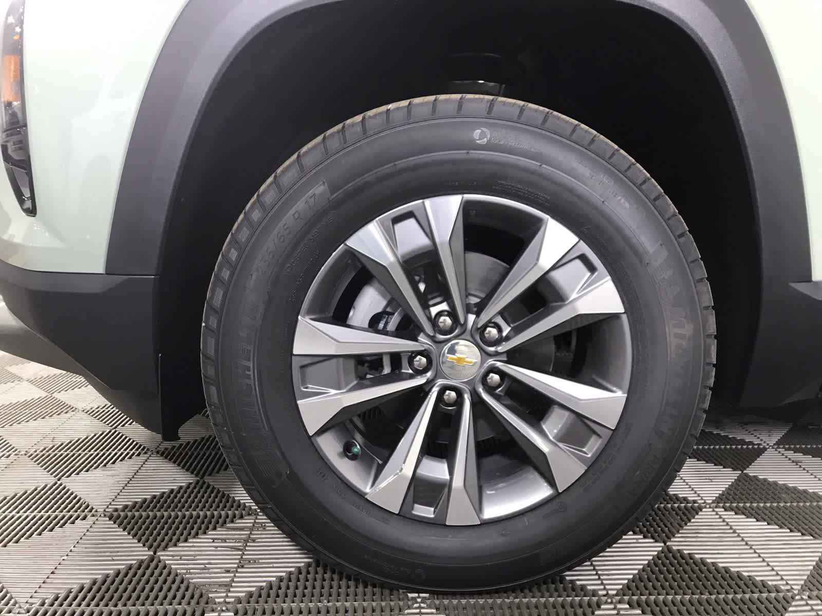 New 2026 Chevrolet Equinox LT image 5