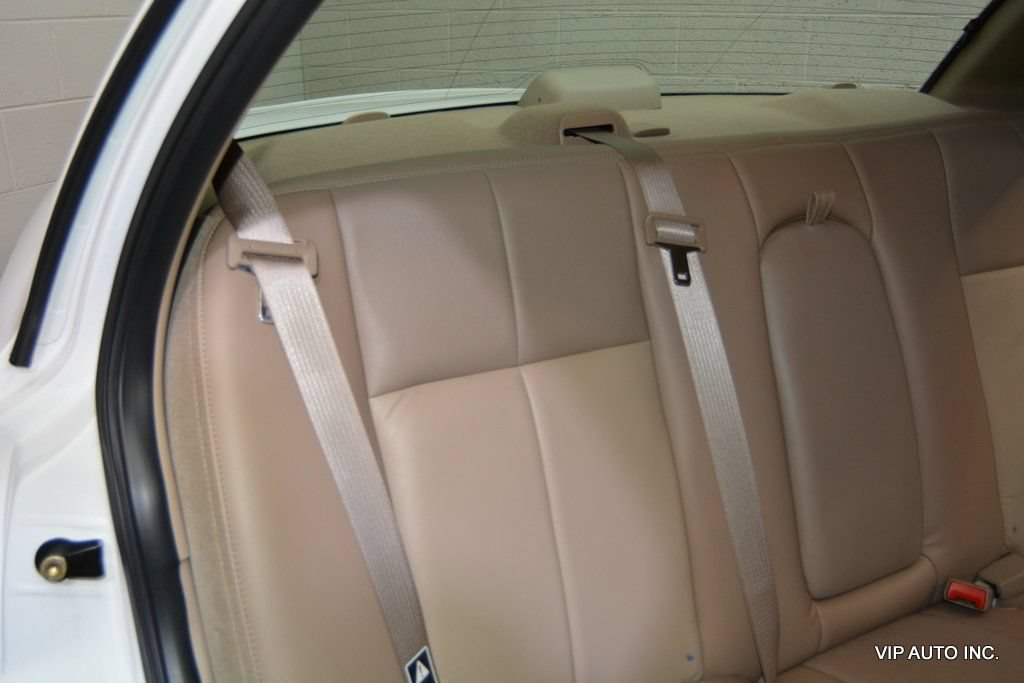 Used 2003 Mercury Grand Marquis GS RWD image 32