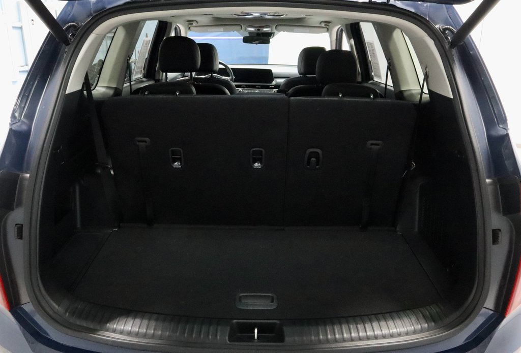 Used 2025 Kia Telluride S image 15