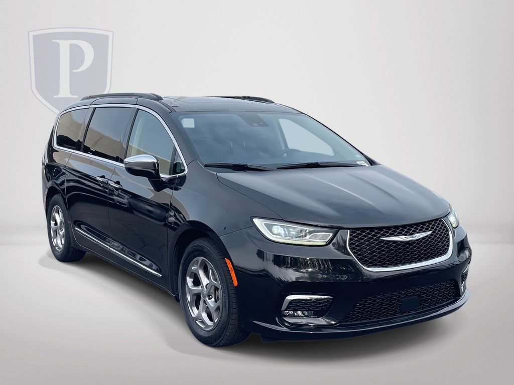 Certified 2023 Chrysler Pacifica Limited