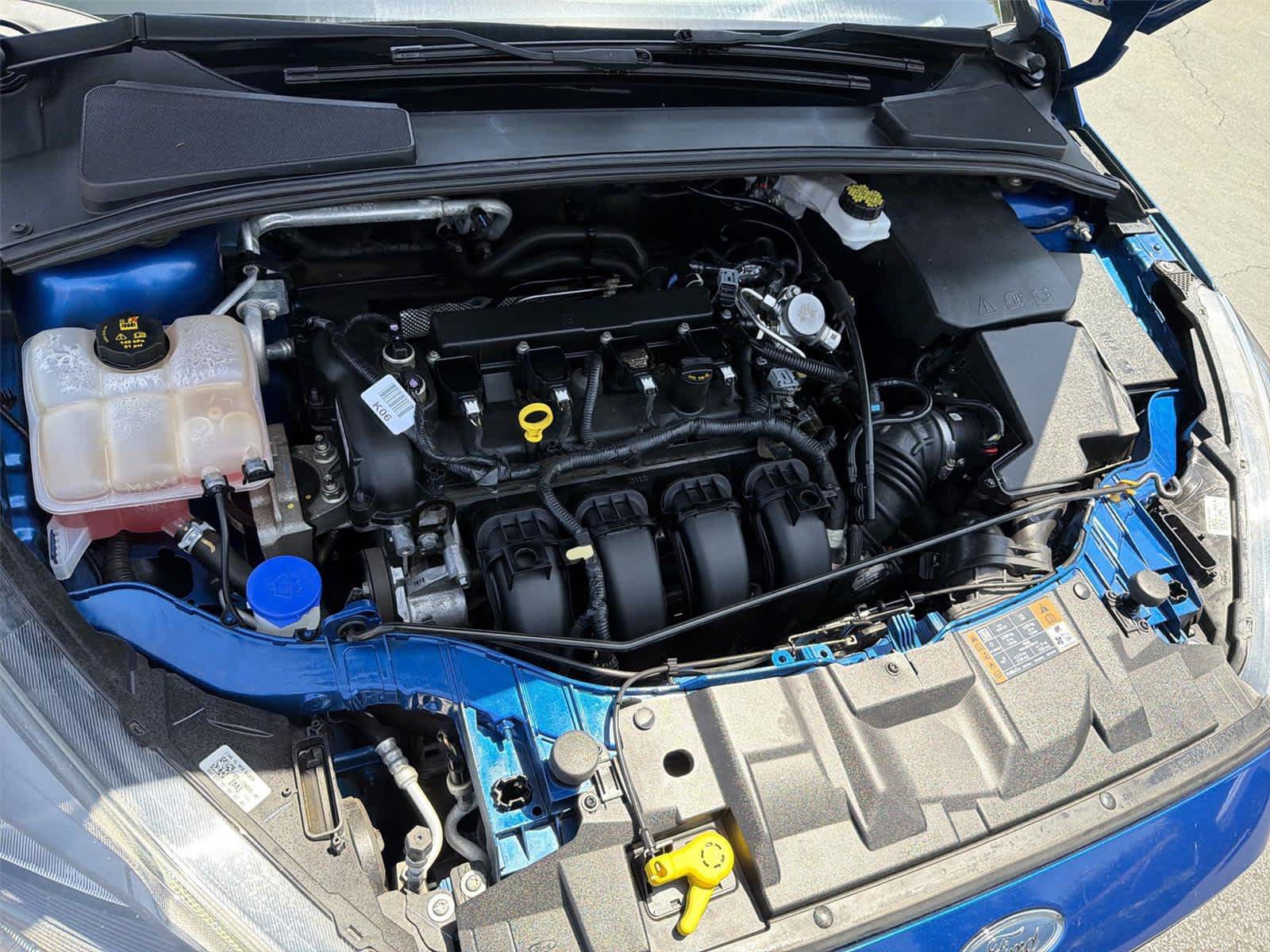 Used 2018 Ford Focus SE w/ SE Appearance Package FWD image 10