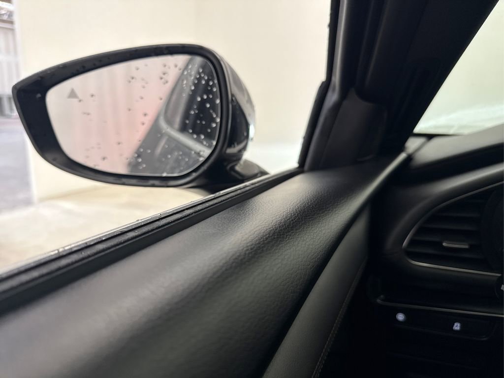 Used 2019 MAZDA MAZDA3 AWD Hatchback image 32