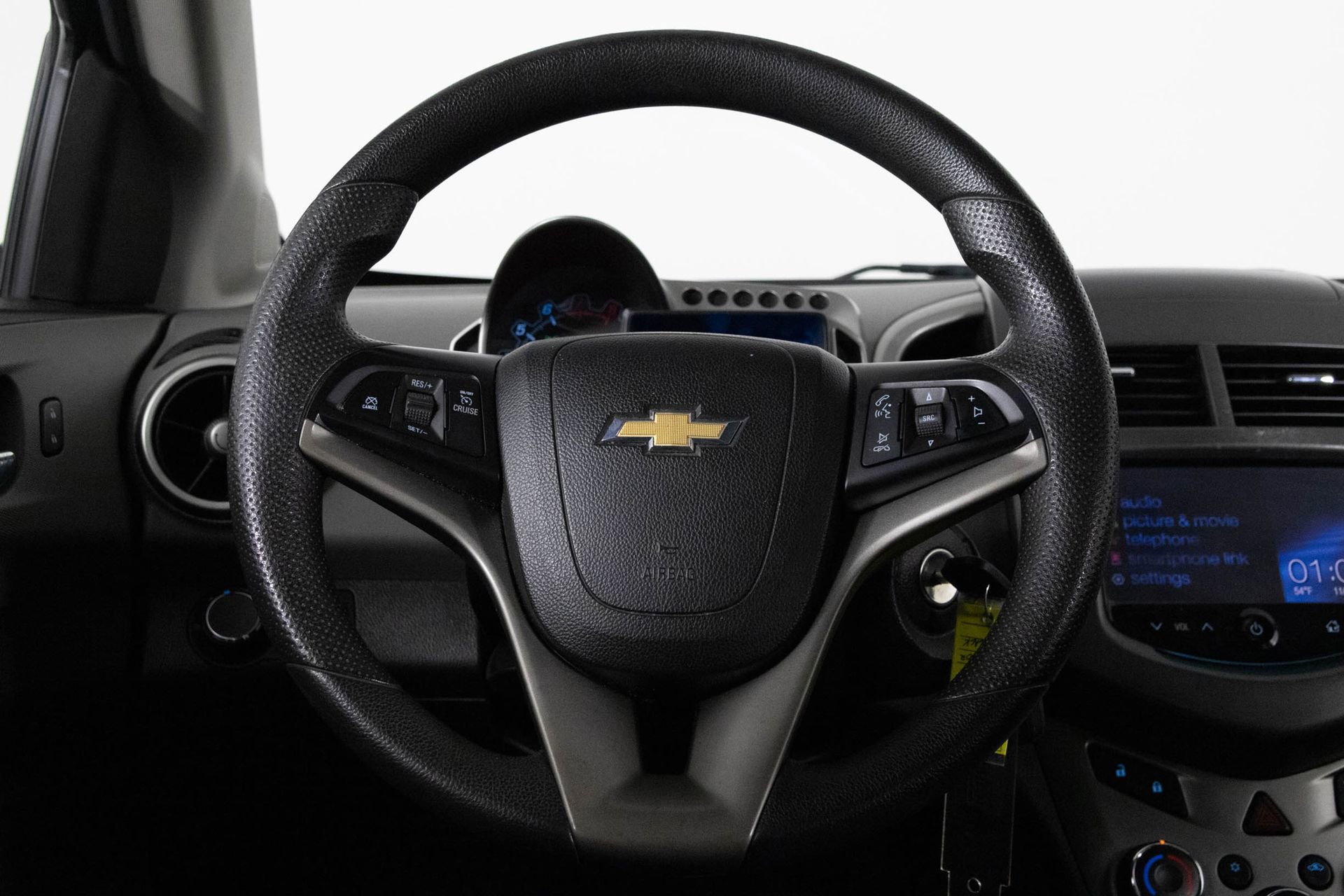 Used 2014 Chevrolet Sonic LT image 27