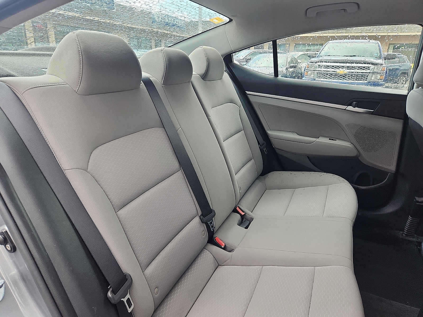 Used 2019 Hyundai Elantra SE FWD image 29