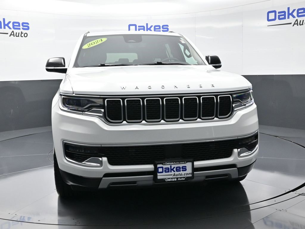 Used 2024 Jeep Wagoneer L Series II w/ Flexible Seating Group image 2
