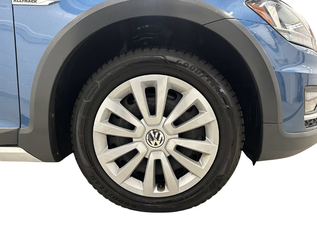 Used 2019 Volkswagen Golf Alltrack S AWD/4WD image 9