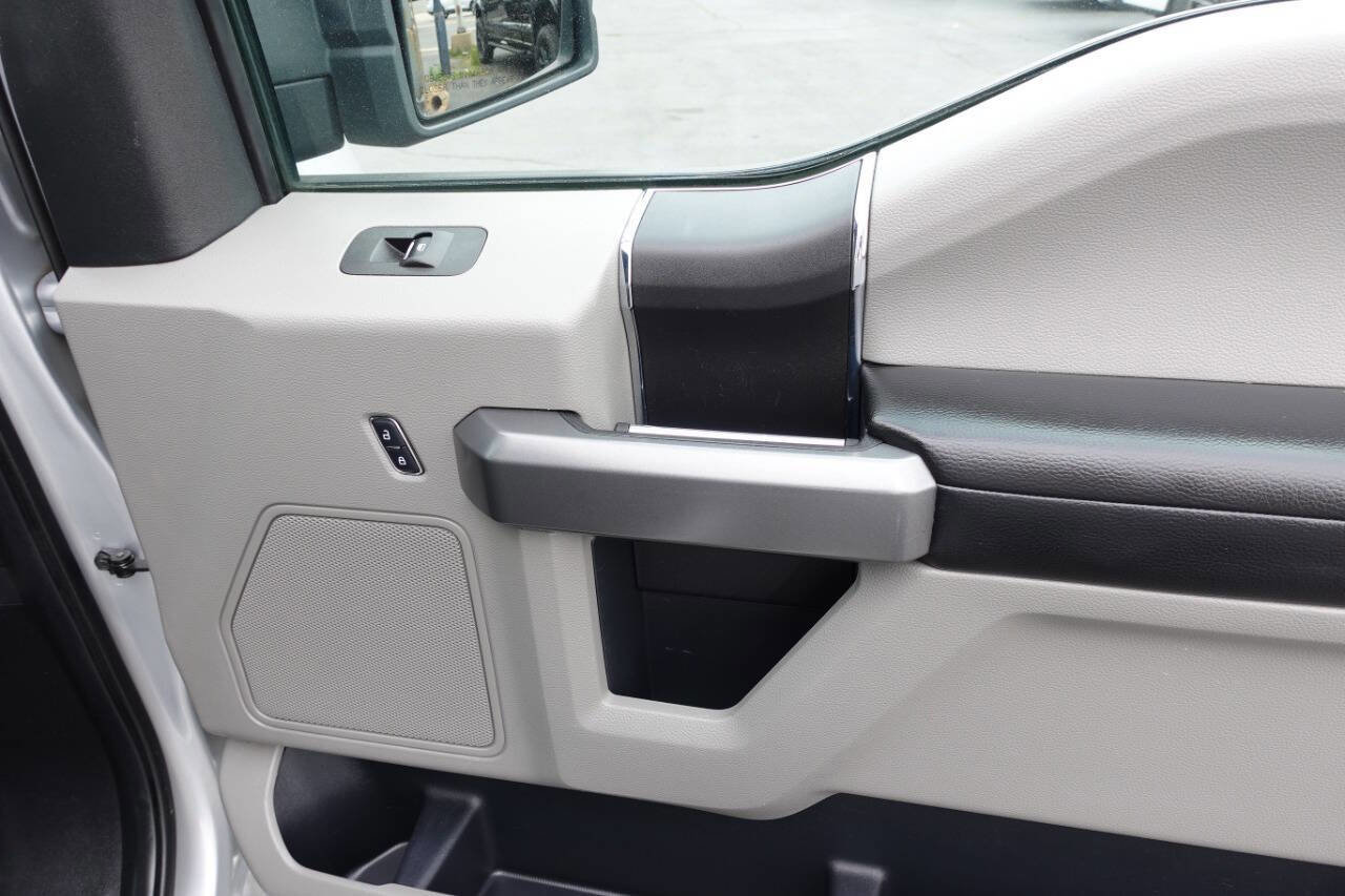 Used 2017 Ford F150 XLT AWD/4WD image 34