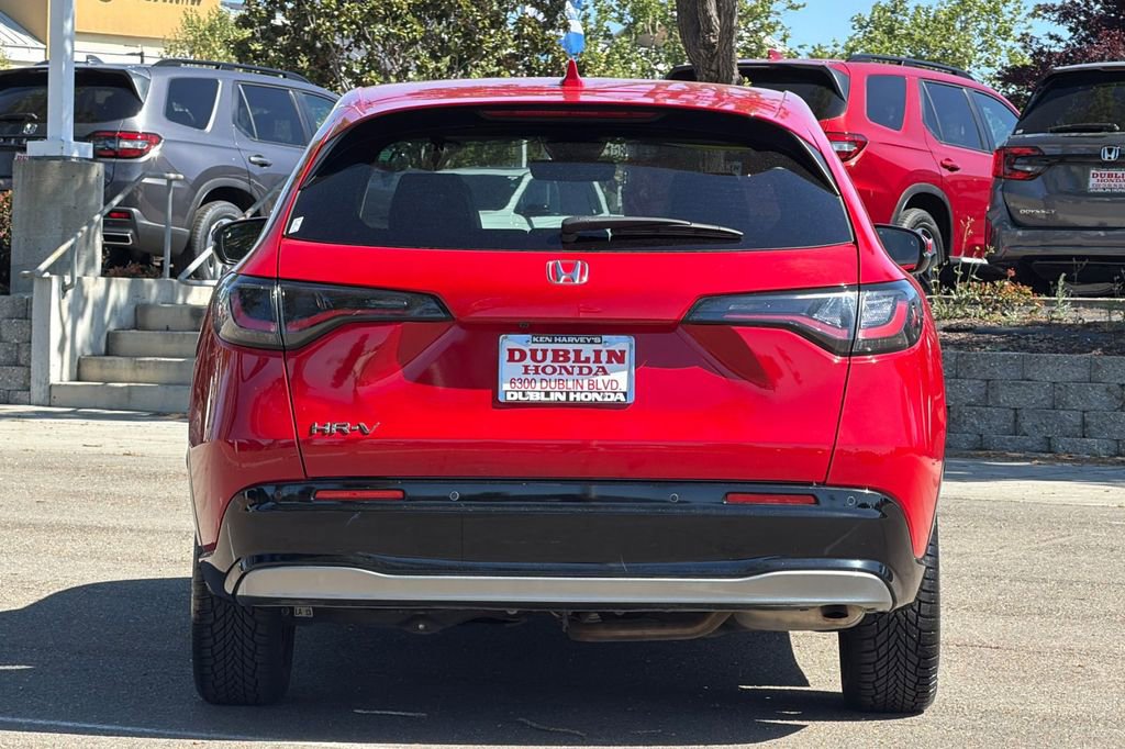 Used 2024 Honda HR-V EX-L image 5
