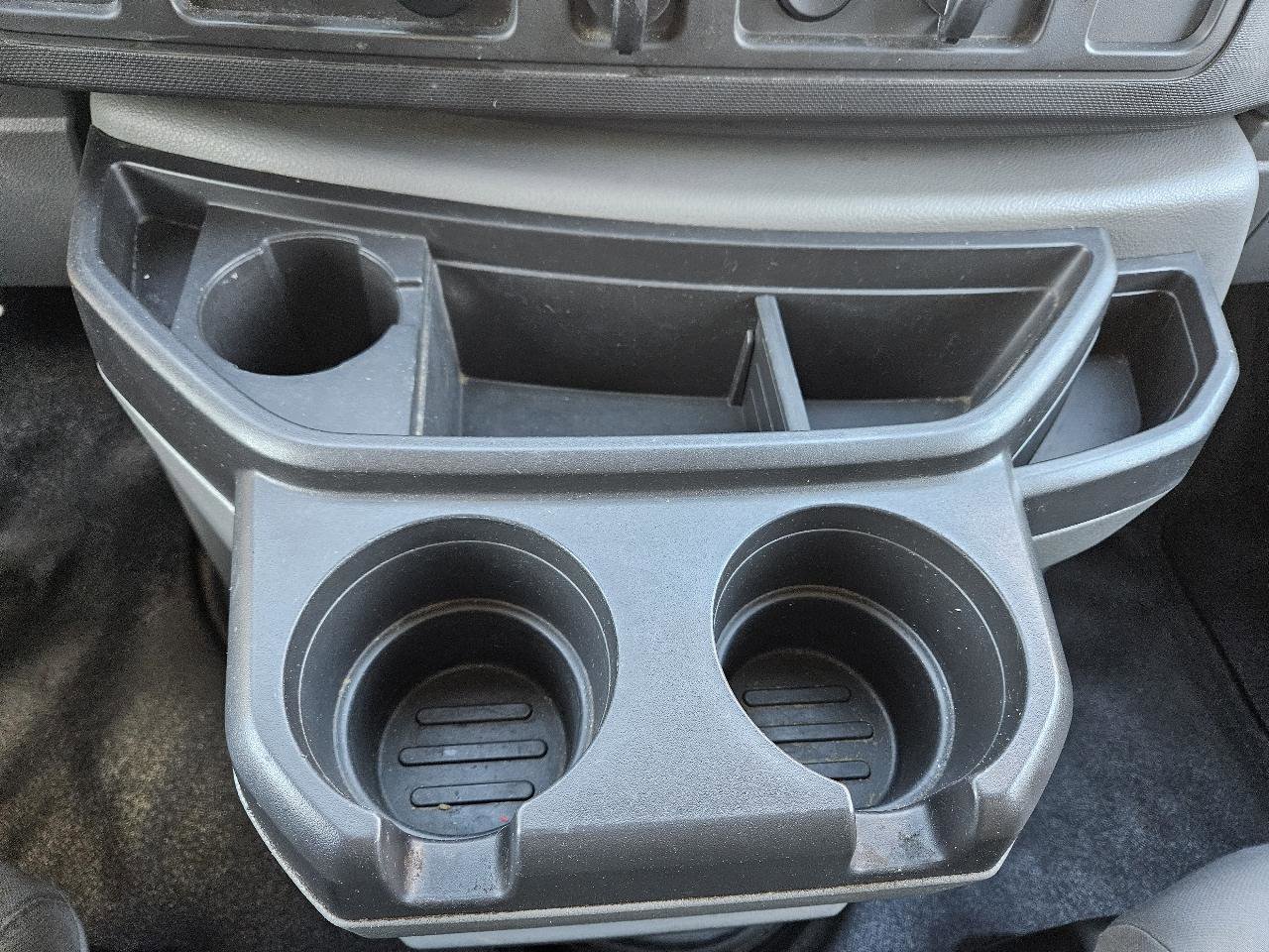 Used 2014 Ford E-250 and Econoline 250 E-250 HD 138 WB, For Sale In w/ Power Group image 39