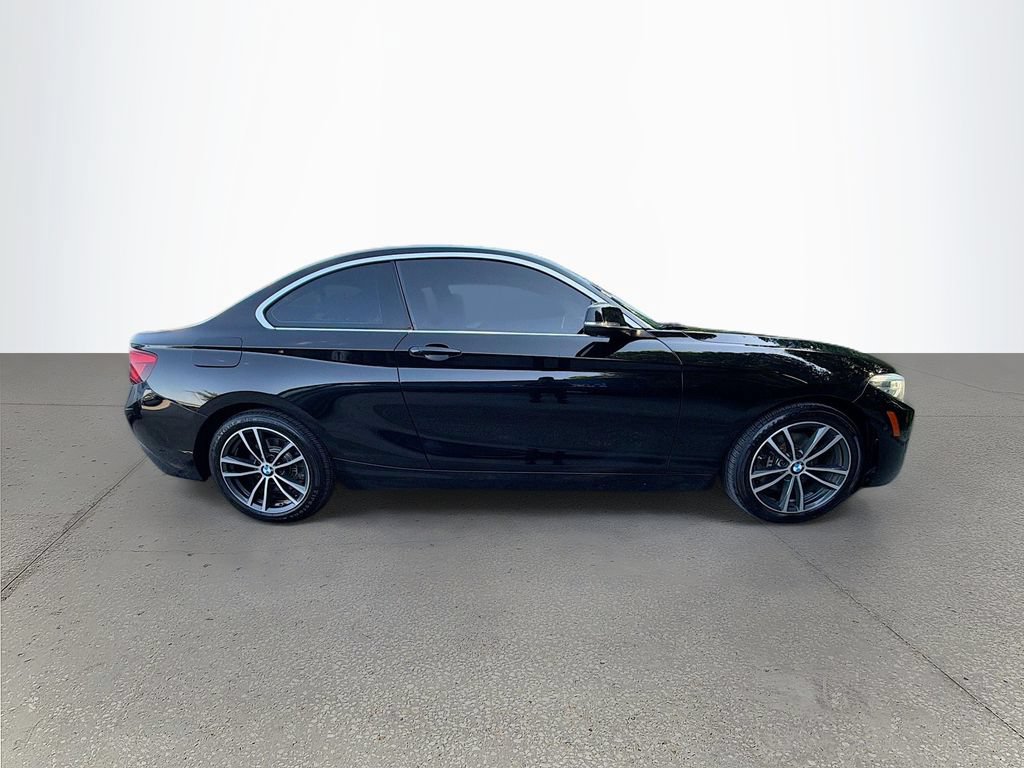 Used 2018 BMW 230i Coupe RWD image 3