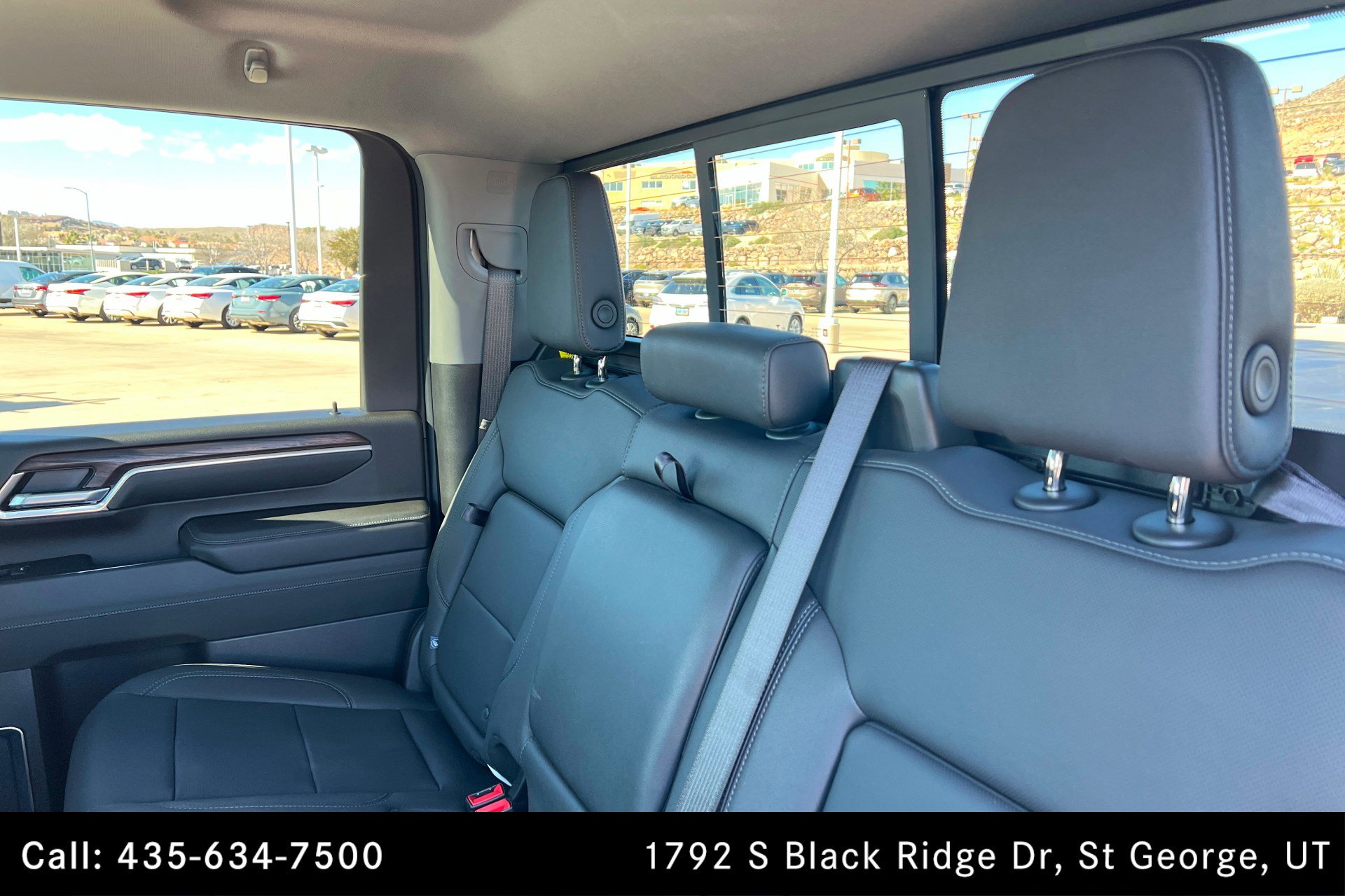 Used 2024 GMC Sierra 2500 SLT w/ SLT Premium Package image 20